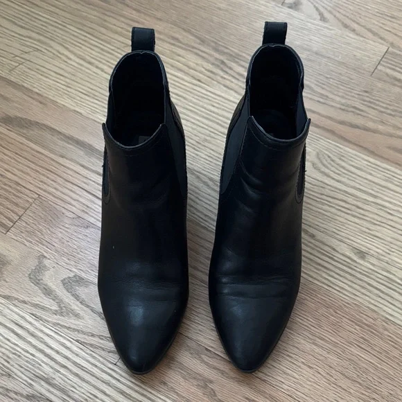 Steve Madden Ankle Boots - Picture 2 of 5